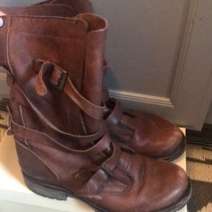 Steve Madden Brown Slouchy Boot